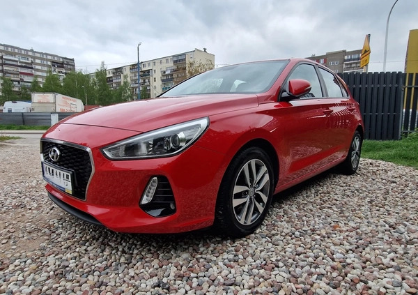 Hyundai I30 cena 39900 przebieg: 182712, rok produkcji 2017 z Pruszków małe 301